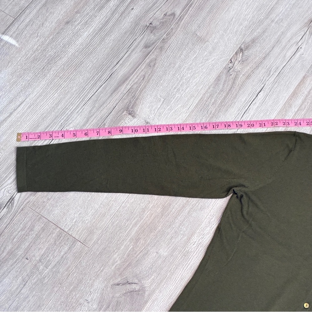 Barneys New York Olive Green Wool Cashmere Blend Cardigan Large - Picture 7 of 9